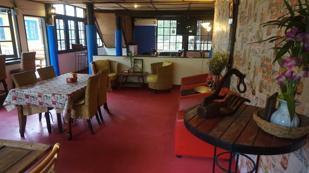 The Pub Guesthouse Chiang Mai Buitenkant foto